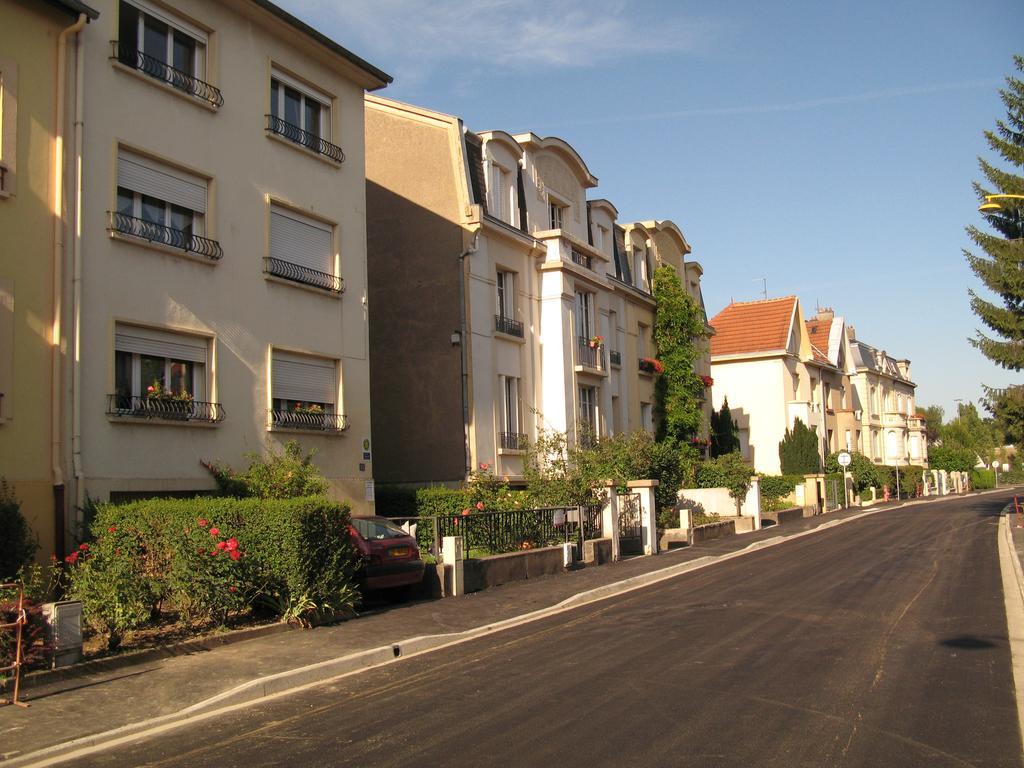 Les Chambres De L'Ile Longeville-les-Metz Exteriör bild