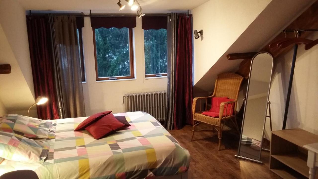 Les Chambres De L'Ile Longeville-les-Metz Exteriör bild